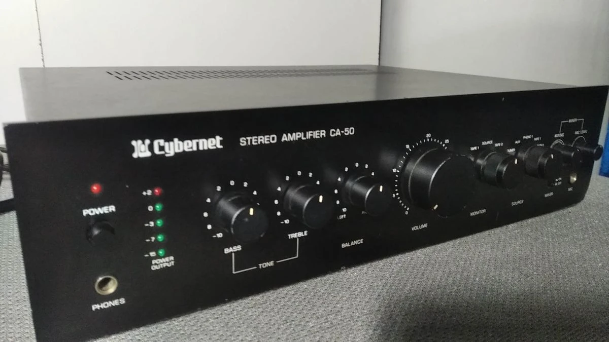 Vendora ΕΠΩΛΗΘΕΙ -- Cybernet CA-50 Made In Japan 100% Αναλογικός ενισχυτής πολύ δυνατός ποιοτικός ήχος με ποτενσιόμετρο ευαισθησίας εισόδων Phone In και AUX IN 5 Vendora ΕΠΩΛΗΘΕΙ -- Cybernet CA-50 Made In Japan 100% Αναλογικός ενισχυτής πολύ δυνατός ποιοτικός ήχος με ποτενσιόμετρο ευαισθησίας εισόδων Phone In και AUX IN - Image 3