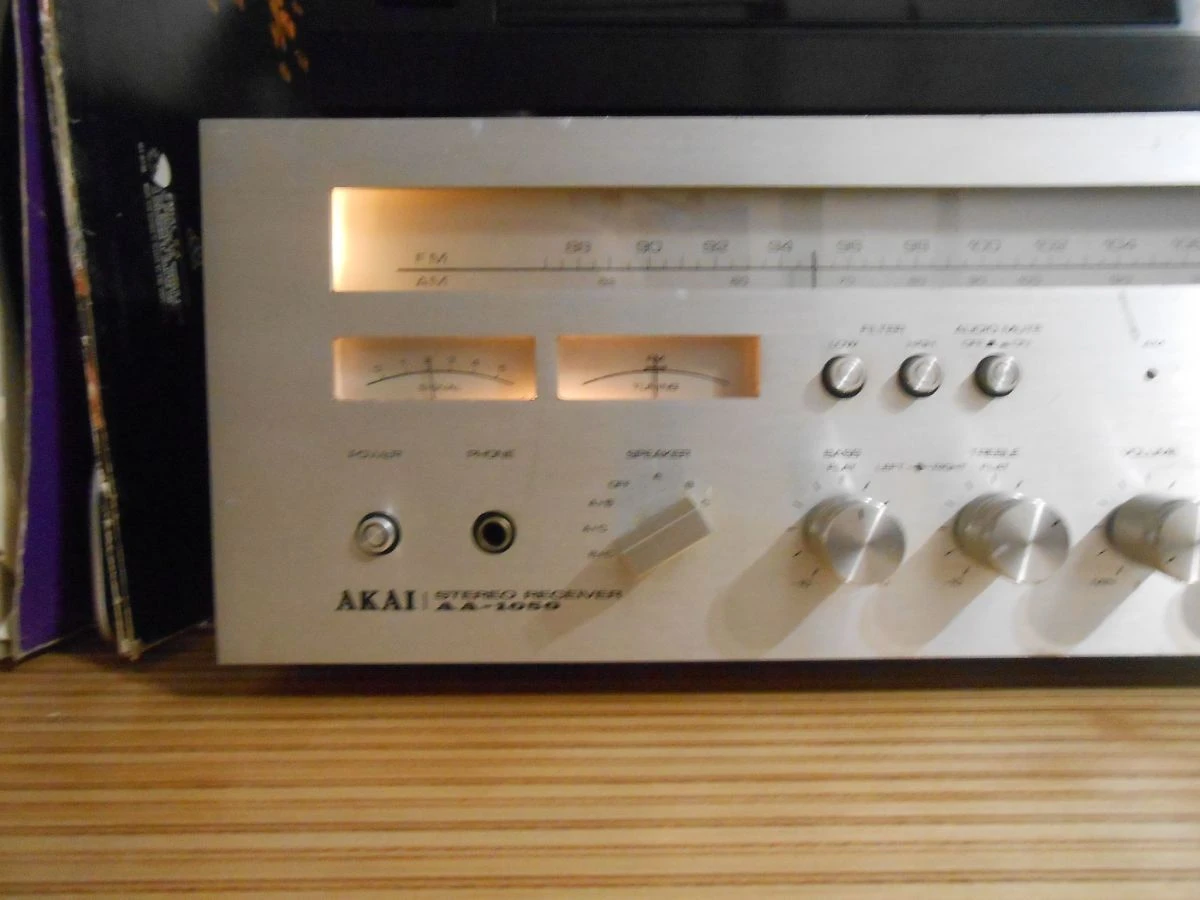 Vendora ραδιοενισχυτης Akai AA1050 3 Vendora ραδιοενισχυτης Akai AA1050