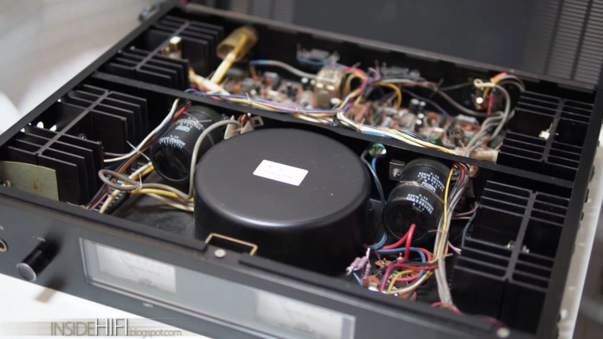 Vendora Τελικος ενισχυτης PHILIPS 370 VINTAGE CLASSIC POWER AMPLIFIER TYPE 22AH370/15 13 Vendora Τελικος ενισχυτης PHILIPS 370 VINTAGE CLASSIC POWER AMPLIFIER TYPE 22AH370/15 - Image 11