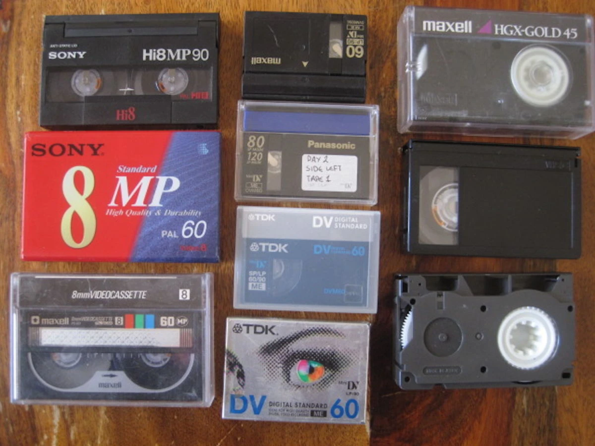 Vendora Κασετες Mini Dv - VHS C - Hi-8 - Beta - Ηχου 3 Vendora Κασετες Mini Dv - VHS C - Hi-8 - Beta - Ηχου