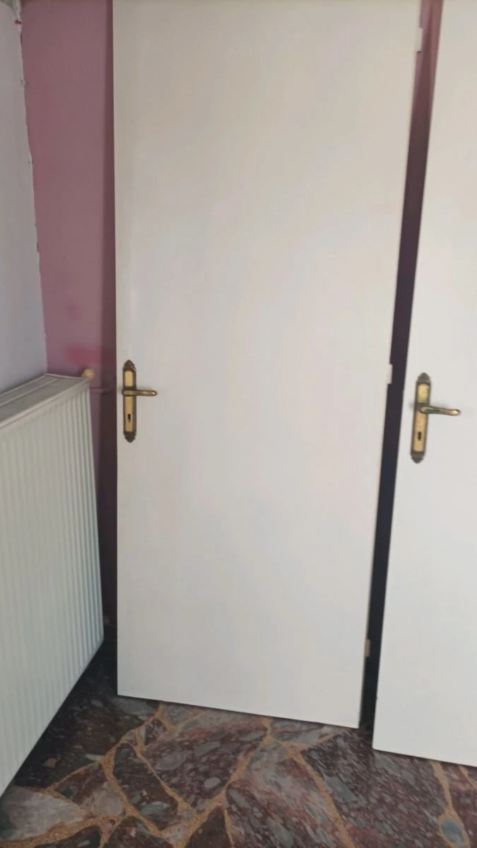 Vendora 5 πόρτες συν ένα πορτακι παταριου. 4 Vendora 5 πόρτες συν ένα πορτακι παταριου. - Image 2