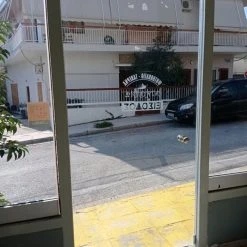 Vendora Γιαλοινι πόρτα