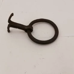 Vendora Χαλκάς για Πόρτες Ξύλινες Αυλόπορτα σε Χωριό με Ρίζα Εποχής 1930