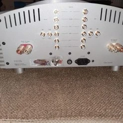 Vendora Ολοκληρωμένος ενιχυτής της SIm Audio, επετειακός, ειδικά κατασκευασμένος για την Totem Akoustics. -CONRAD-JOHNSON shop 276880e35128524890ddfc5bfeb6d24ffb17acef xl