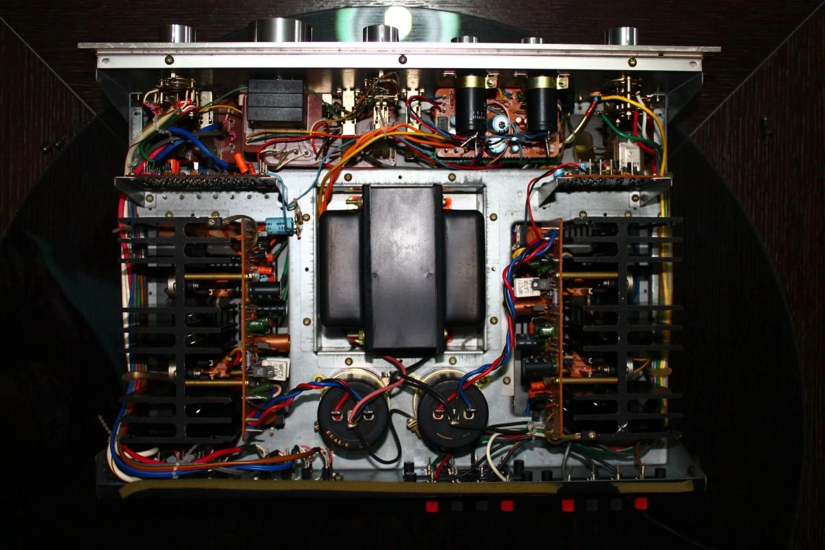 Vendora ΕΝΙΣΧΥΤΗΣ FISHER SA-2310 13 Vendora ΕΝΙΣΧΥΤΗΣ FISHER SA-2310 - Image 11