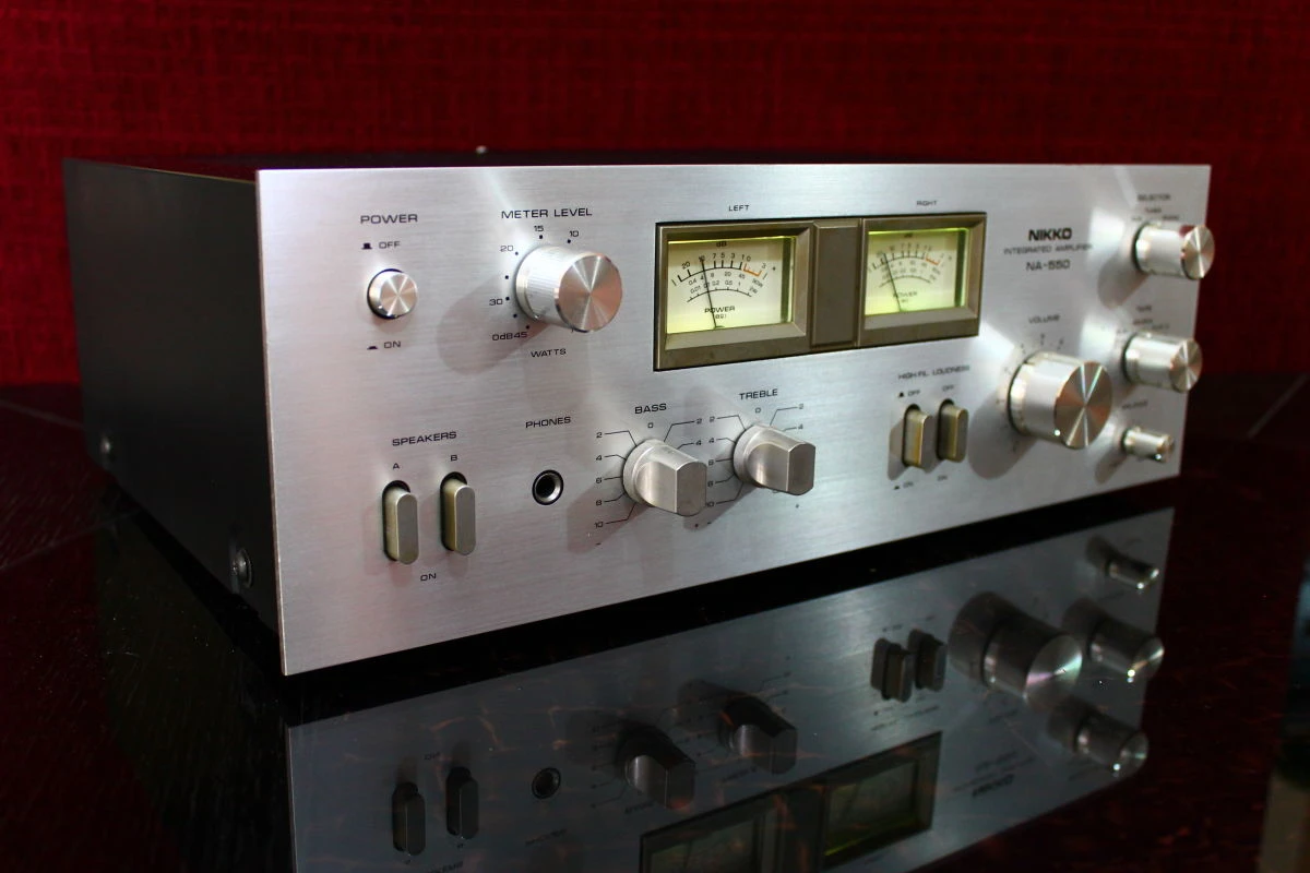 Vendora ΕΝΙΣΧΥΤΗΣ NIKKO NA-550 10 Vendora ΕΝΙΣΧΥΤΗΣ NIKKO NA-550 - Image 8