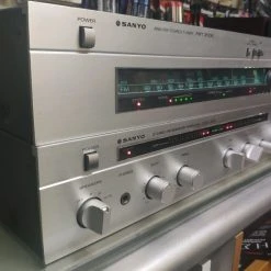 Vendora SANYO DCA-3510 και FMT-3510K Ενισχυτής και Ραδιόφωνο 11 Vendora SANYO DCA-3510 και FMT-3510K Ενισχυτής και Ραδιόφωνο -CONRAD-JOHNSON shop 5ba1f5ef1be2ca62e39821eda746704d38557ba5 xl