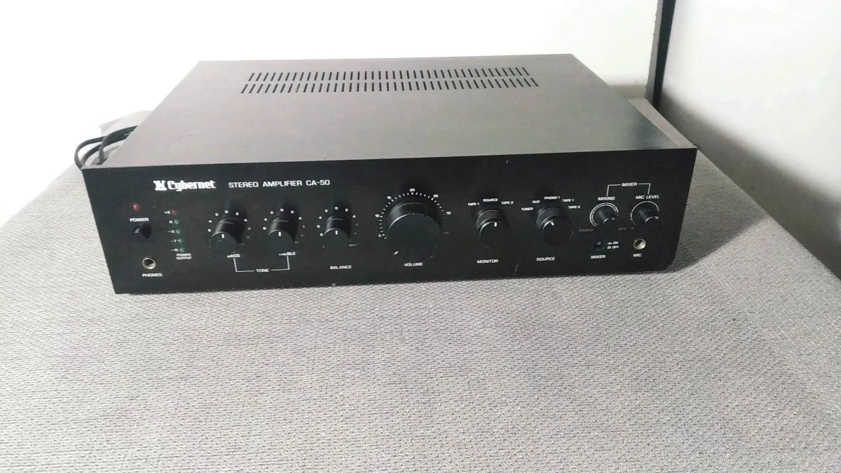 Vendora ΕΠΩΛΗΘΕΙ -- Cybernet CA-50 Made In Japan 100% Αναλογικός ενισχυτής πολύ δυνατός ποιοτικός ήχος με ποτενσιόμετρο ευαισθησίας εισόδων Phone In και AUX IN 4 Vendora ΕΠΩΛΗΘΕΙ -- Cybernet CA-50 Made In Japan 100% Αναλογικός ενισχυτής πολύ δυνατός ποιοτικός ήχος με ποτενσιόμετρο ευαισθησίας εισόδων Phone In και AUX IN - Image 2