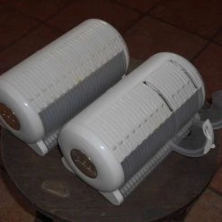 Vendora 2 Εύχρηστες Φορητές Θήκες για 30 CDs η κάθε μία της Εταιρείας AVEC. Τιμή και για τις 2 Μαζί.