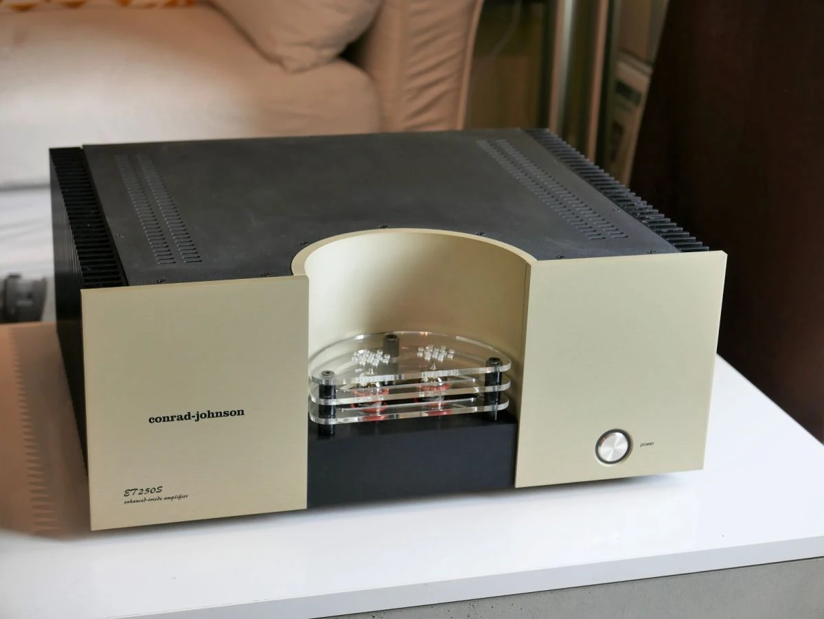 Vendora AUDIOPHILE ΤΕΛΙΚΟΣ ΕΝΙΣΧΥΤΗΣ CONRAD JOHNSON ET - 250 S 13 Vendora AUDIOPHILE ΤΕΛΙΚΟΣ ΕΝΙΣΧΥΤΗΣ CONRAD JOHNSON ET - 250 S - Image 11