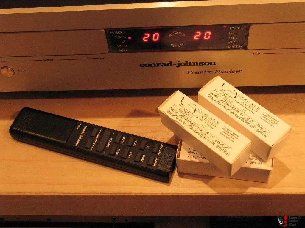 Vendora AUDIOPHILE ΠΡΟΕΝΙΣΧΥΤΗΣ CONRAD JOHNSON PREMIER FOURTEEN 4 Vendora AUDIOPHILE ΠΡΟΕΝΙΣΧΥΤΗΣ CONRAD JOHNSON PREMIER FOURTEEN - Image 2