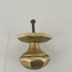 Vendora Χέρι μπρούτζινο με ροζετα