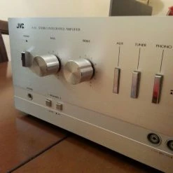 Vendora ΟΛΟΚΛΗΡΩΜΕΝΟΣ ΕΝΙΣΧΥΤΗΣ JVC A-S5 -CONRAD-JOHNSON shop c46d50d76bd1e4a725db4af52c99ad4748af2158 xl