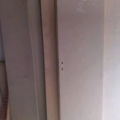 Vendora Δεξιά εσωτερική πόρτα πρεσαριστή