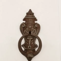 Vendora Ρόπτρο Χτυπητήρι Εξώπορτας από Αρχοντικό της Μυτιλήνης Μαντημένιο Εποχής 1900