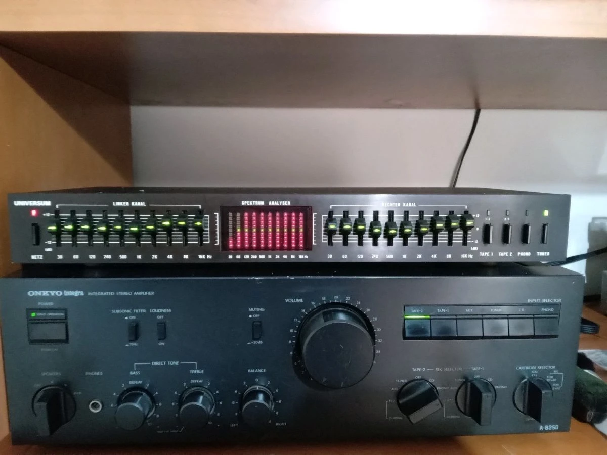 Vendora εκουαλαιζερ UNIVERSUM (QUELLE) Eq-304,germany,10 περιοχων,το μοναδικο με Phono Stage,2 Tapes,1 Aux,κατασταση καινουριου 3 Vendora εκουαλαιζερ UNIVERSUM (QUELLE) Eq-304,germany,10 περιοχων,το μοναδικο με Phono Stage,2 Tapes,1 Aux,κατασταση καινουριου