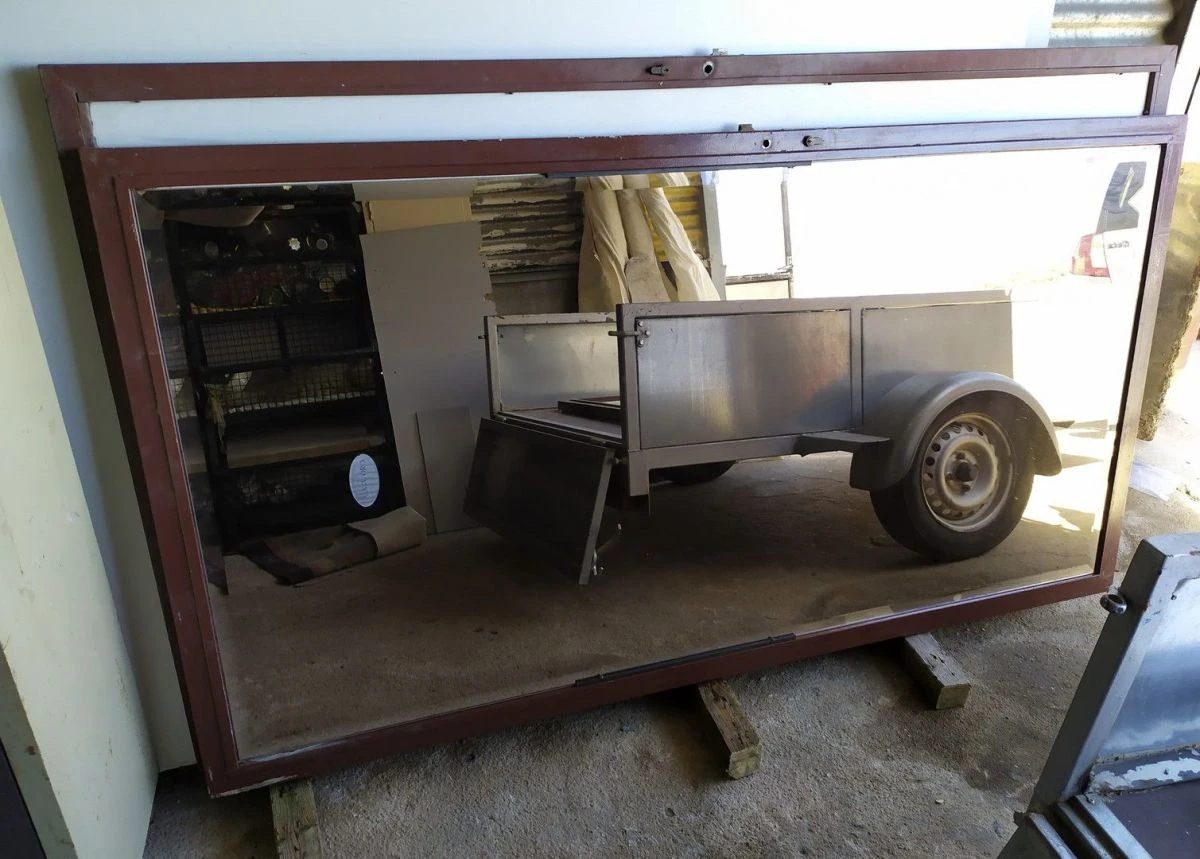 Vendora ΣΙΔΕΡΕΝΙΑ ΠΟΡΤΑ ΜΑΣΙΦ ΜΕ ΚΑΘΡΕΦΤΗ 6 Vendora ΣΙΔΕΡΕΝΙΑ ΠΟΡΤΑ ΜΑΣΙΦ ΜΕ ΚΑΘΡΕΦΤΗ - Image 4