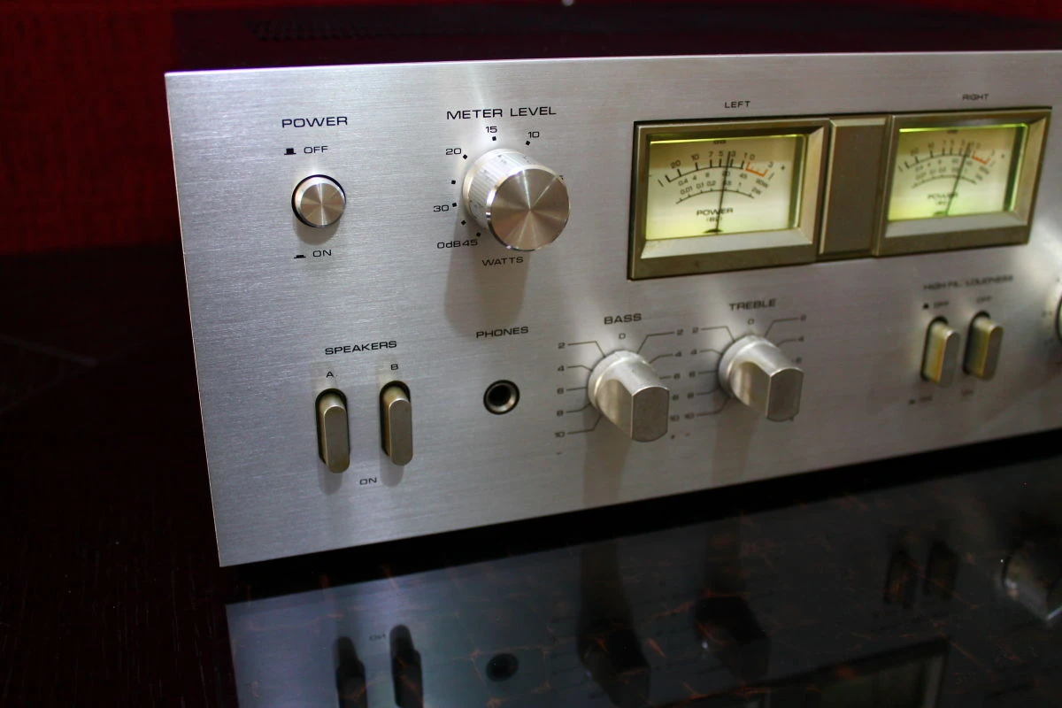 Vendora ΕΝΙΣΧΥΤΗΣ NIKKO NA-550 6 Vendora ΕΝΙΣΧΥΤΗΣ NIKKO NA-550 - Image 4