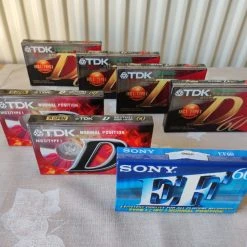 Vendora Κασσέτες ήχου σφραγισμένες (7 τεμάχια) TDK (6) και SONY (1) -CONRAD-JOHNSON shop dd0b6c1944bfed085e99de694d92f05af8268c2b xl