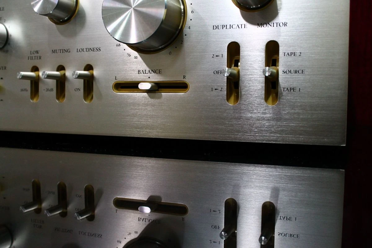 Vendora ΕΝΙΣΧΥΤΗΣ FISHER SA-2310 5 Vendora ΕΝΙΣΧΥΤΗΣ FISHER SA-2310 - Image 3