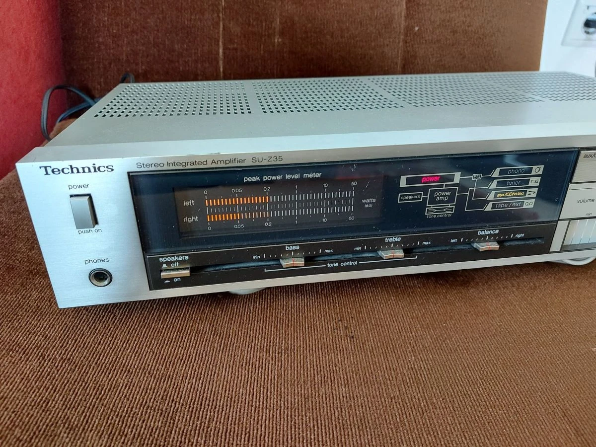 Vendora Technics SU-Z35. VINTAGE 1980s. JAPAN. 3 Vendora Technics SU-Z35. VINTAGE 1980s. JAPAN.