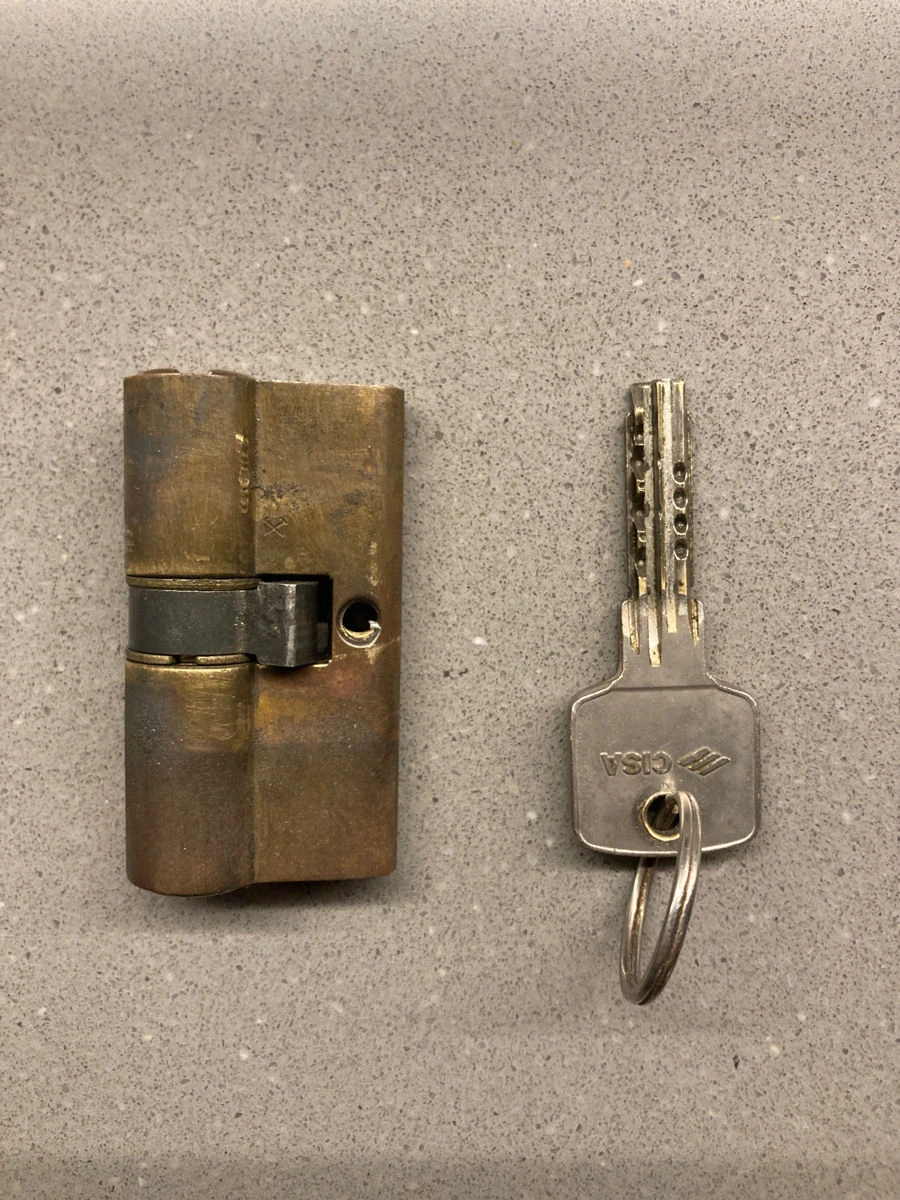 Vendora αφαλός κλειδαριάς ασφαλείας Cisa 4 Vendora αφαλός κλειδαριάς ασφαλείας Cisa - Image 2